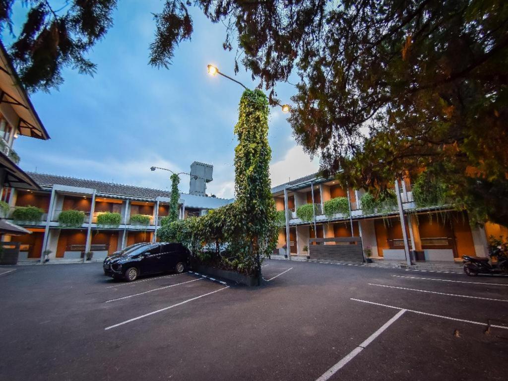 Hotel Nyland Pasteur Bandung Eksteriør bilde